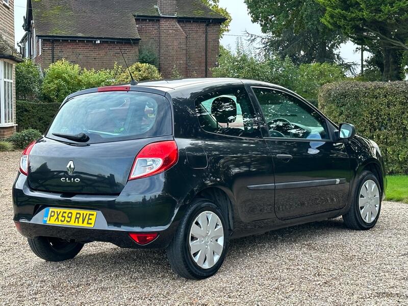 RENAULT CLIO