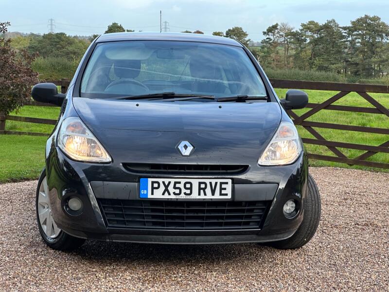 RENAULT CLIO