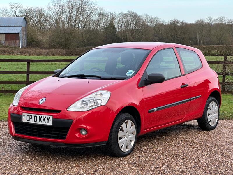RENAULT CLIO
