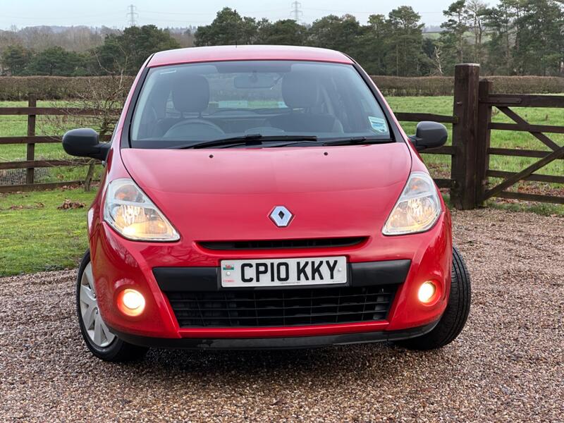 RENAULT CLIO