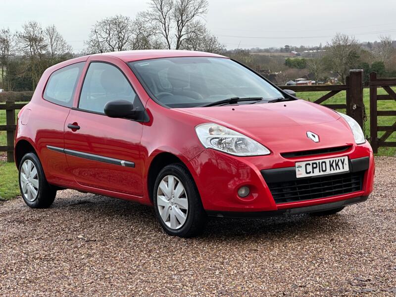 RENAULT CLIO