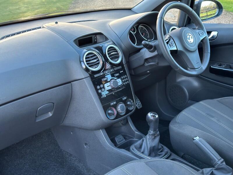 VAUXHALL CORSA