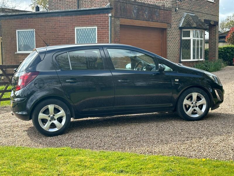 VAUXHALL CORSA