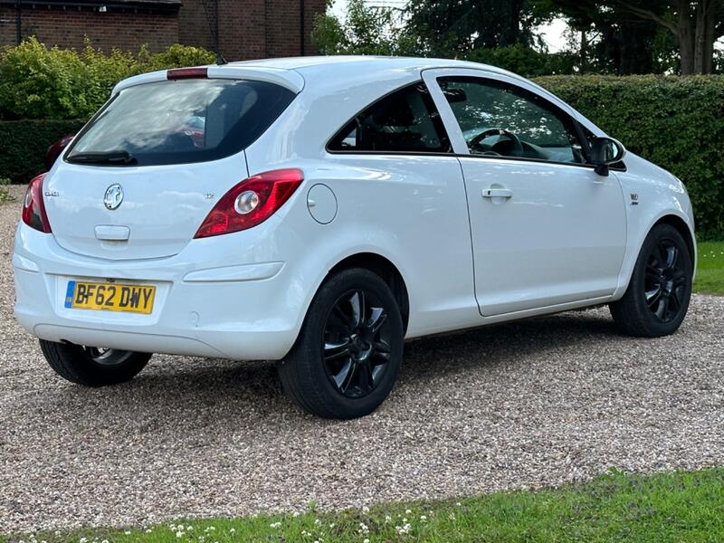 VAUXHALL CORSA