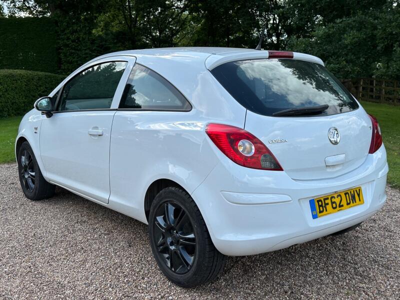 VAUXHALL CORSA