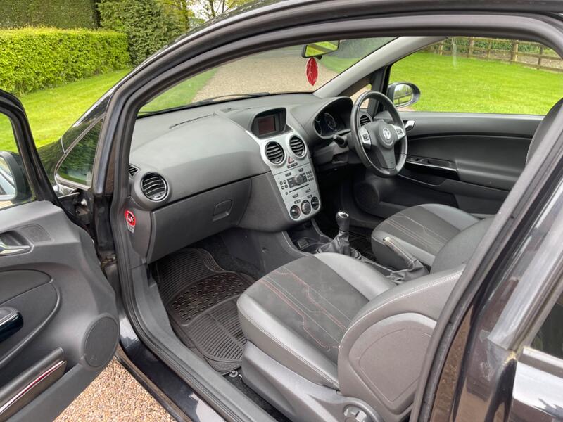 VAUXHALL CORSA