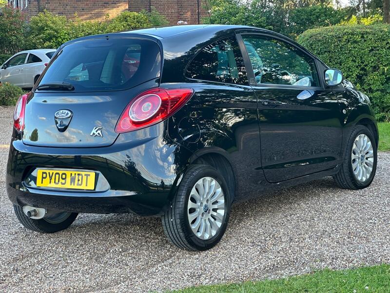 FORD KA