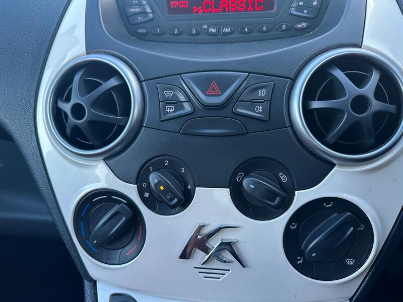 FORD KA