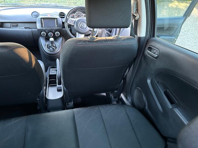 MAZDA MAZDA2