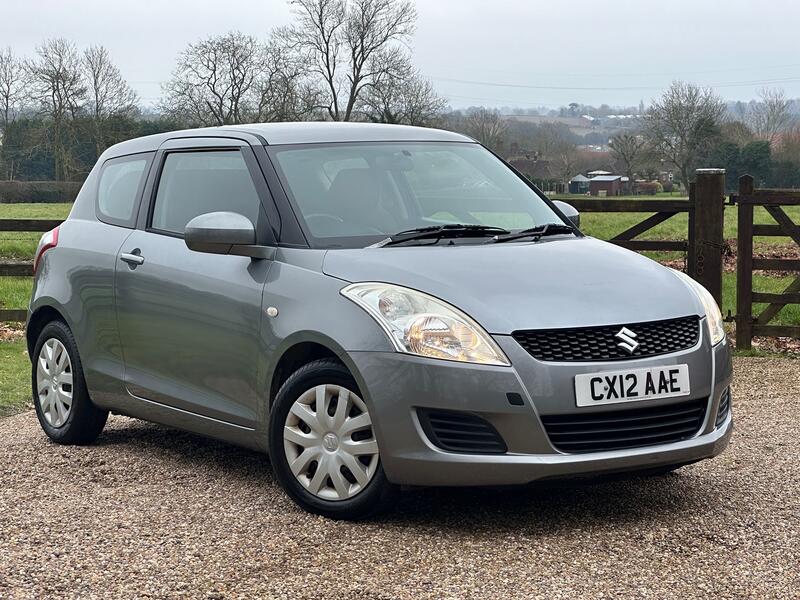 SUZUKI SWIFT