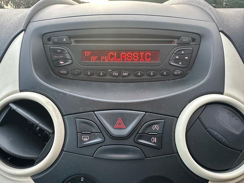 FORD KA