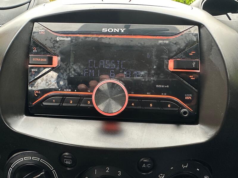 MAZDA MAZDA2