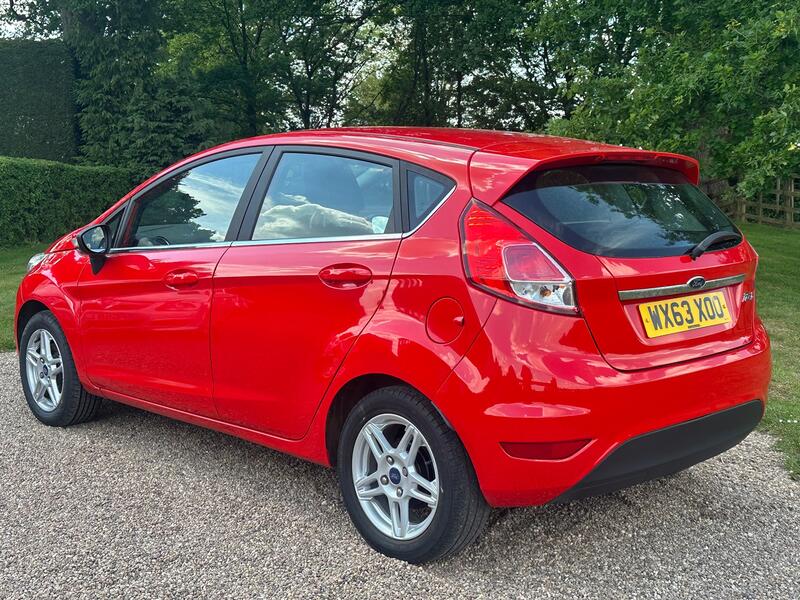 View FORD FIESTA 1.3 Zetec