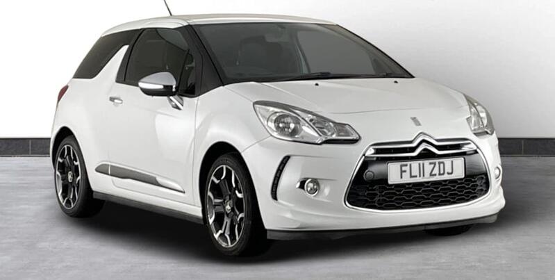 View CITROEN DS3 1.6 HDi Black