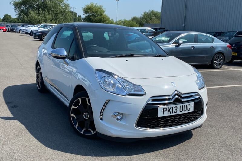 View CITROEN DS3 E-HDI DSTYLE