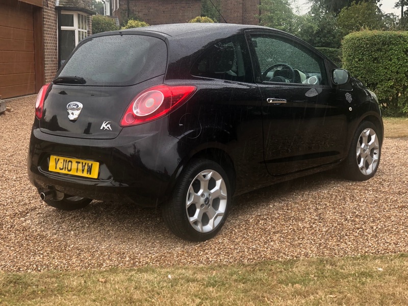FORD KA