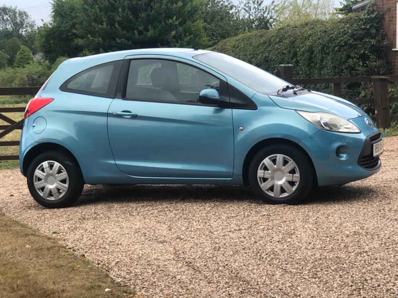 FORD KA