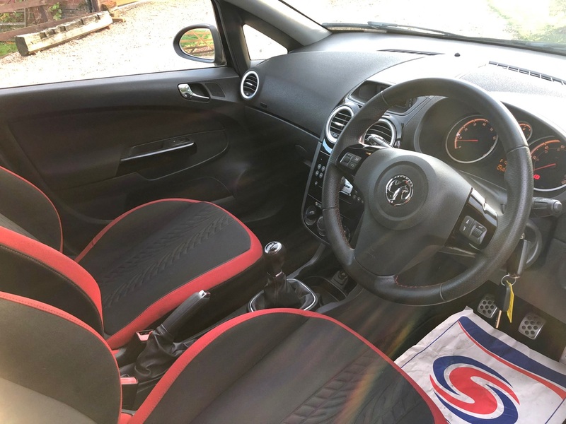 VAUXHALL CORSA