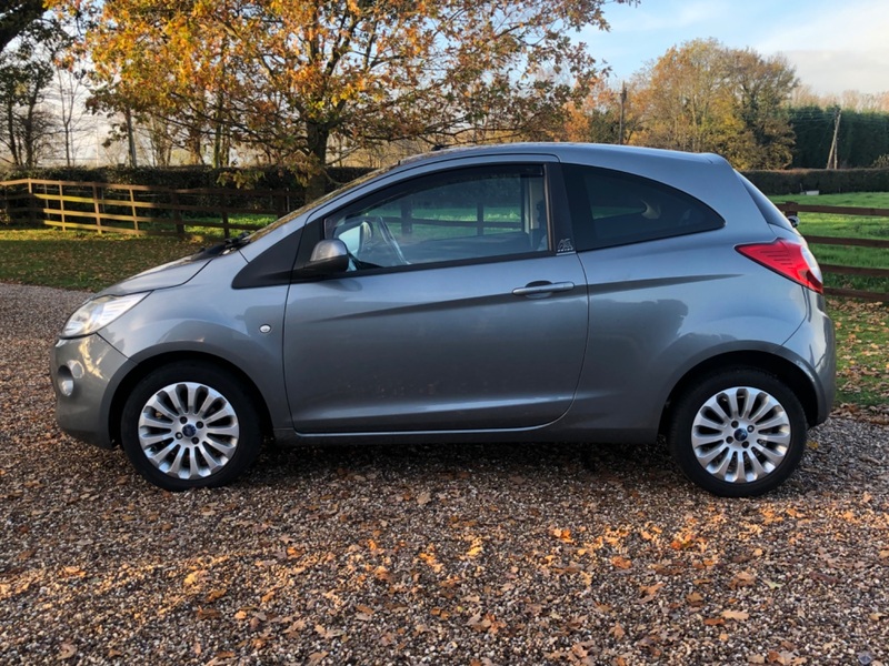 FORD KA