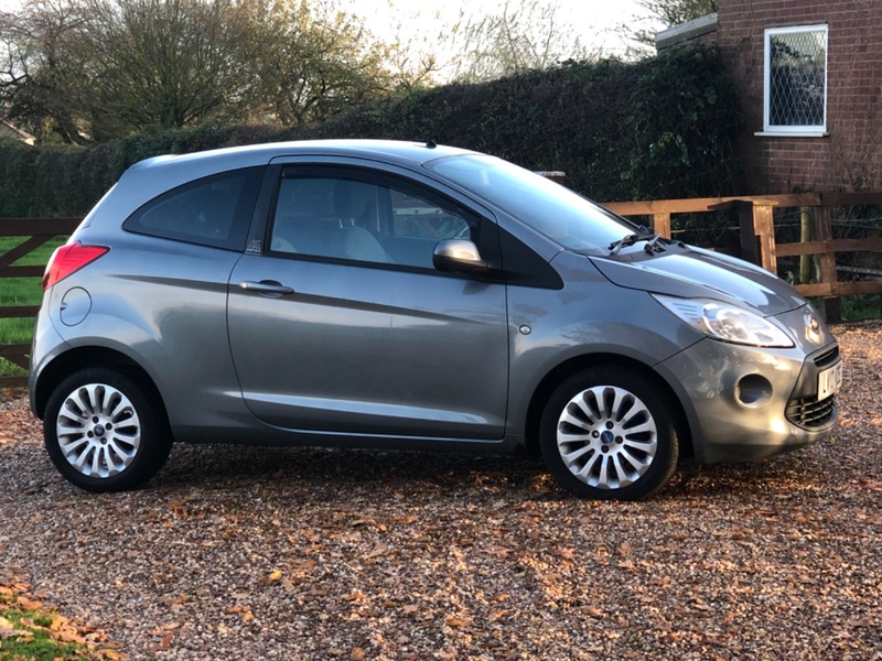 FORD KA