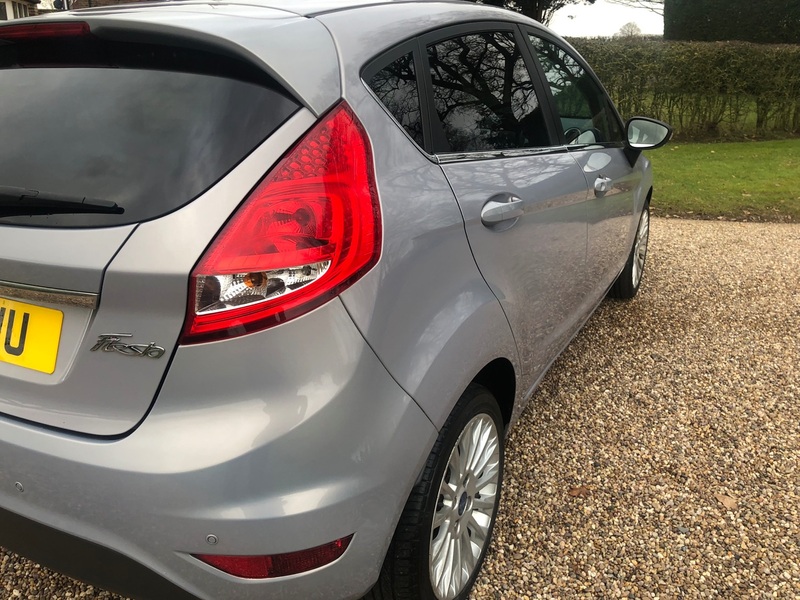 FORD FIESTA