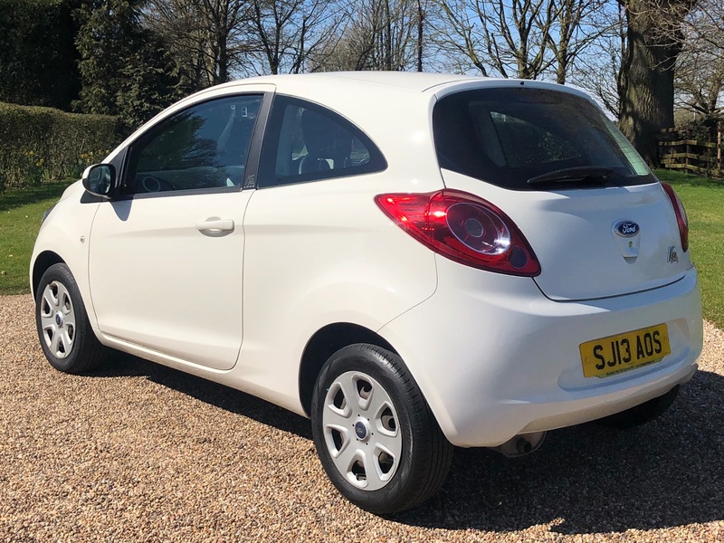 FORD KA