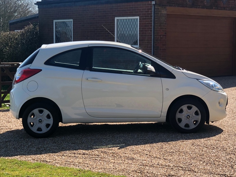 FORD KA