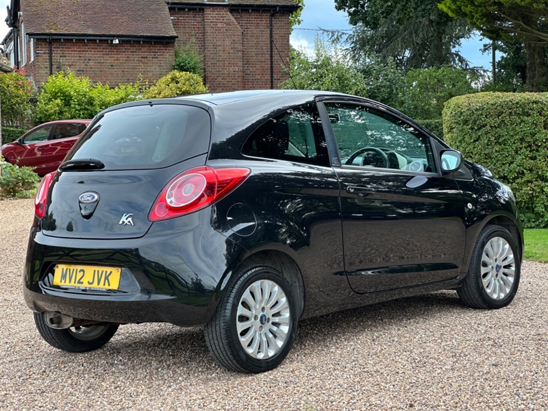 FORD KA