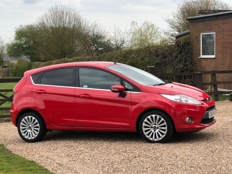 FORD FIESTA