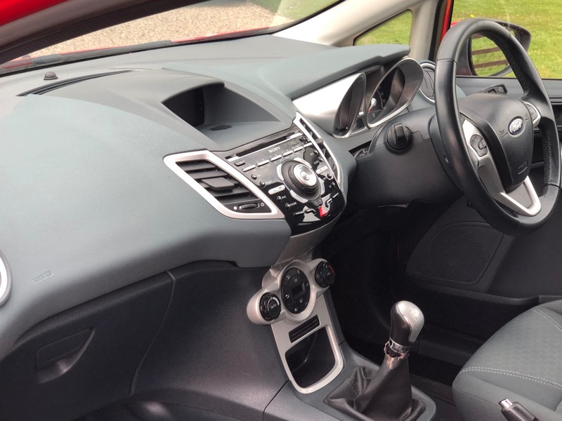 FORD FIESTA