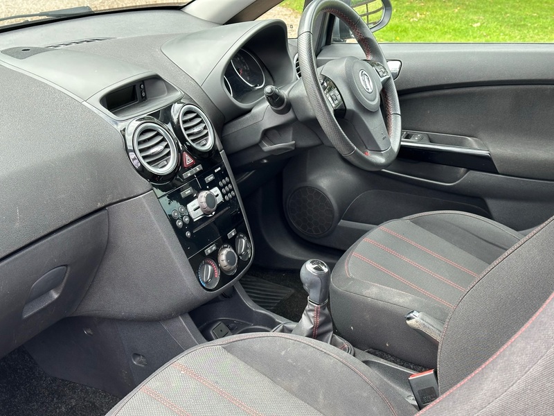 VAUXHALL CORSA
