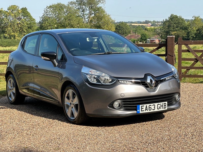 RENAULT CLIO