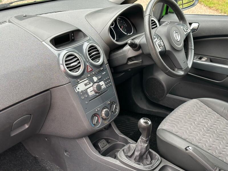 VAUXHALL CORSA